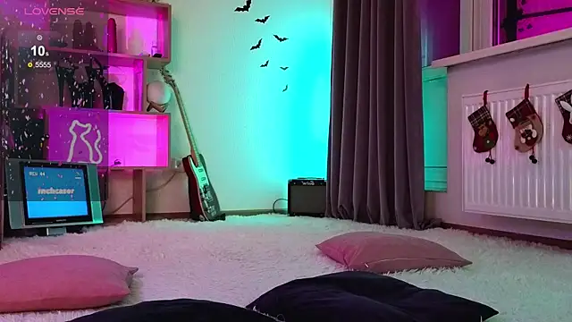 Inchcaser  online show from 14, 12, 2025