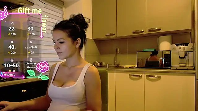 Snapshot of alisoncassie chatting on 23, 10, 2025 alisoncassie online show from 23, 10, 2025