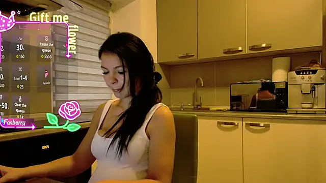 Snapshot of alisoncassie chatting on 5, 11, 2025 alisoncassie online show from 5, 11, 2025