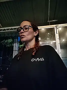 SelenaHouston online show from 11, 2, 2026