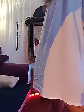 SelenaHouston online show from 23, 2, 2026