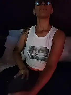 SelenaHouston online show from 23, 2, 2026