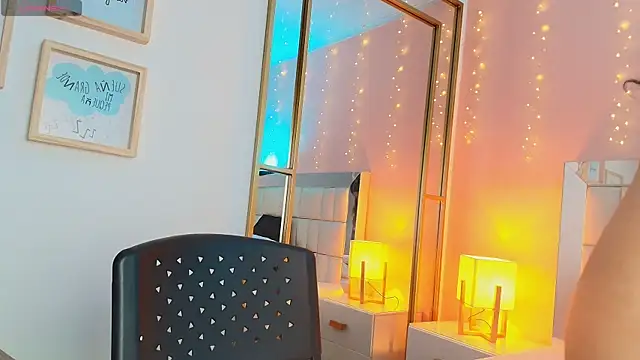 anahi maite online show from 17, 3, 2026