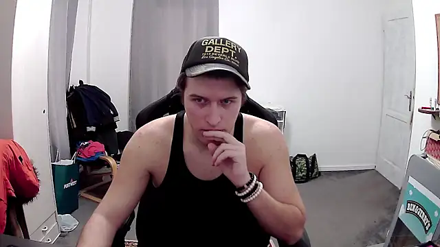 PKrisztian online show from 8, 3, 2026