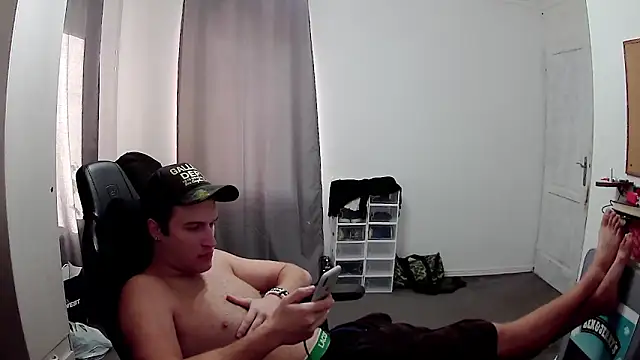 PKrisztian online show from 13, 10, 2025