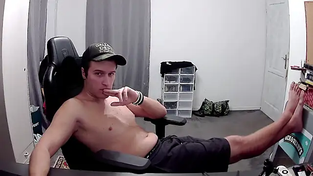 PKrisztian online show from 3, 11, 2025