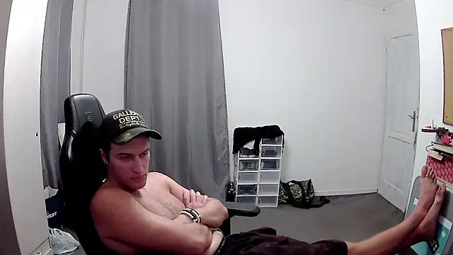 PKrisztian online show from 12, 10, 2025