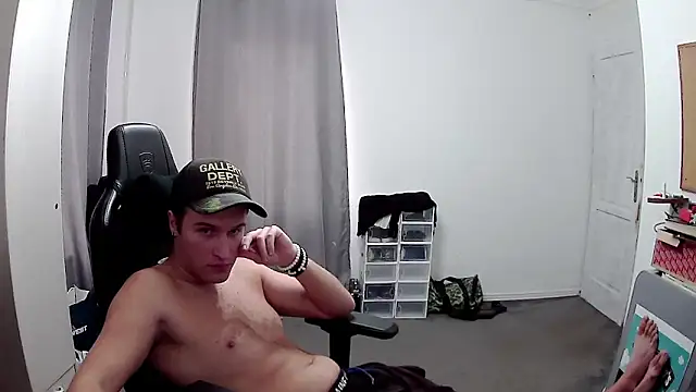 PKrisztian online show from 10, 10, 2025