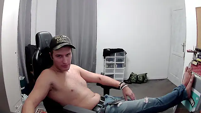 PKrisztian online show from 28, 10, 2025