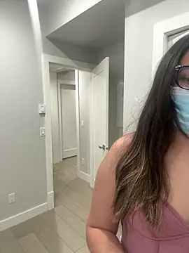 jAsMinE678 online show from 9, 3, 2026