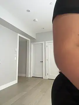 jAsMinE678 online show from 3, 11, 2025