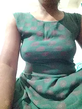 rituporna2004 online show from 17, 1, 2026