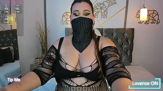 SalmaZaman online show from 23, 9, 2025