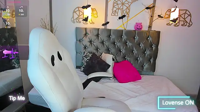 SalmaZaman online show from 20, 10, 2025