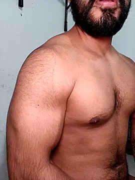 Snapshot of HombreS3n chatting on 23, 10, 2025 HombreS3n online show from 23, 10, 2025