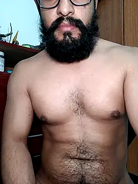 Snapshot of HombreS3n chatting on 8, 2, 2025 HombreS3n online show from 8, 2, 2025