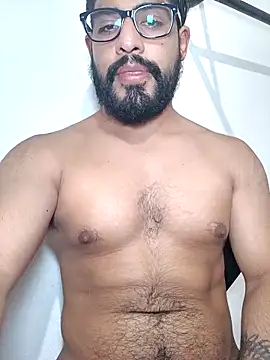 Snapshot of HombreS3n chatting on 31, 10, 2025 HombreS3n online show from 31, 10, 2025