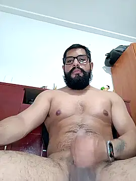 Snapshot of HombreS3n chatting on 1, 2, 2025 HombreS3n online show from 1, 2, 2025