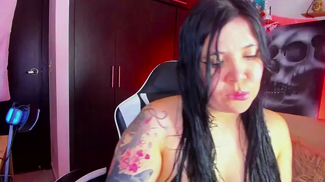 AilynRed online show from 31, 5, 2026
