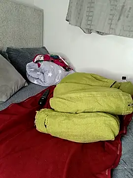 Babez show online show from 18, 12, 2025