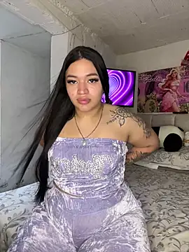 GemaGranadoss online show from 9, 10, 2025