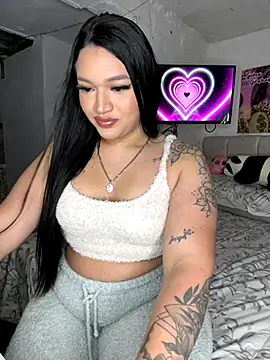 GemaGranadoss online show from 10, 10, 2025