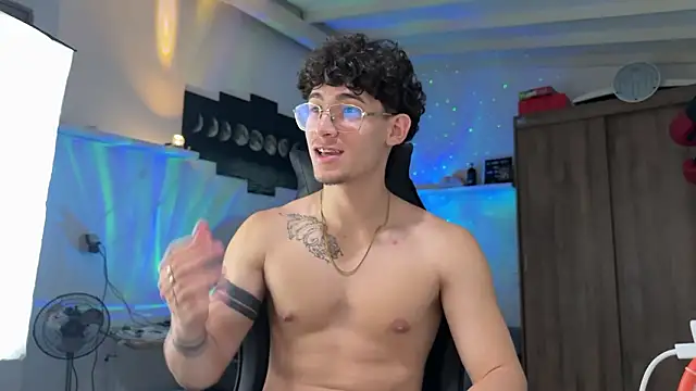 Snapshot of Kisan_Smith chatting on 2, 3, 2026 Kisan Smith online show from 2, 3, 2026