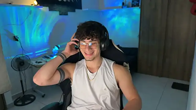 Snapshot of Kisan_Smith chatting on 12, 2, 2026 Kisan Smith online show from 12, 2, 2026