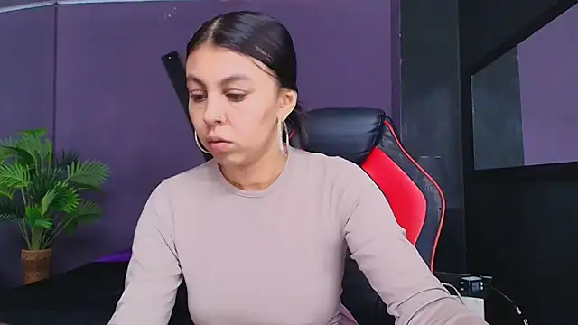 Juliet Nasty online show from 10, 10, 2025