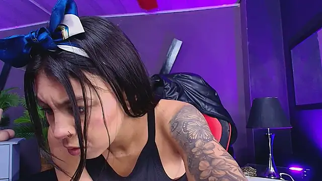 Juliet Nasty online show from 7, 10, 2025