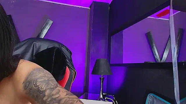 Juliet Nasty online show from 3, 10, 2025