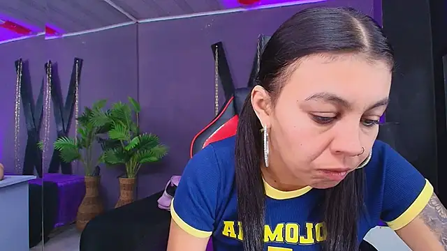 Juliet Nasty online show from 9, 9, 2025