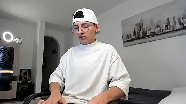 a lejandro 0 8 online show from 11, 3, 2025