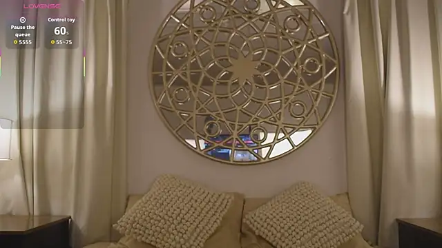 Antonellaparis  online show from 14, 9, 2025