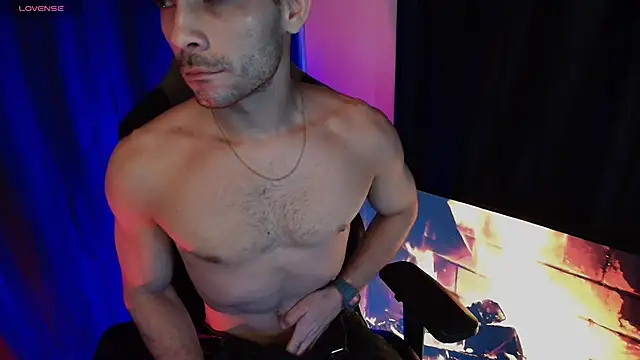 sexyboycolombi4 online show from 8, 2, 2026