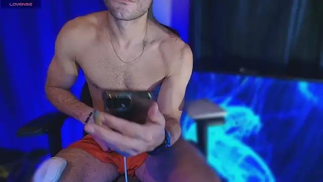 sexyboycolombi4 online show from 16, 7, 2026