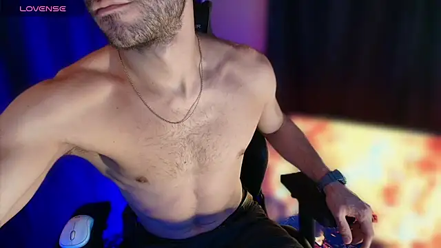 sexyboycolombi4 online show from 27, 4, 2026