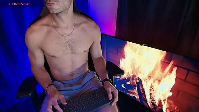 sexyboycolombi4 online show from 7, 5, 2026