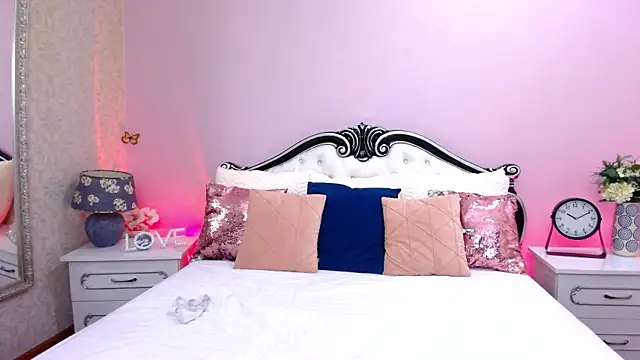 Snapshot of FoxxyClarise chatting on 20, 4, 2026 FoxxyClarise online show from 20, 4, 2026