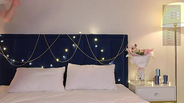 MilaDemies online show from 25, 1, 2025