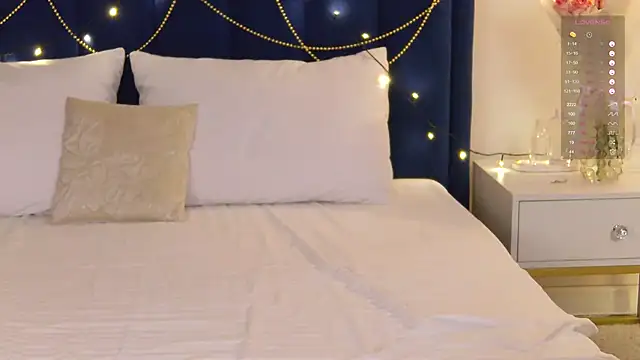 MilaDemies online show from 27, 2, 2025