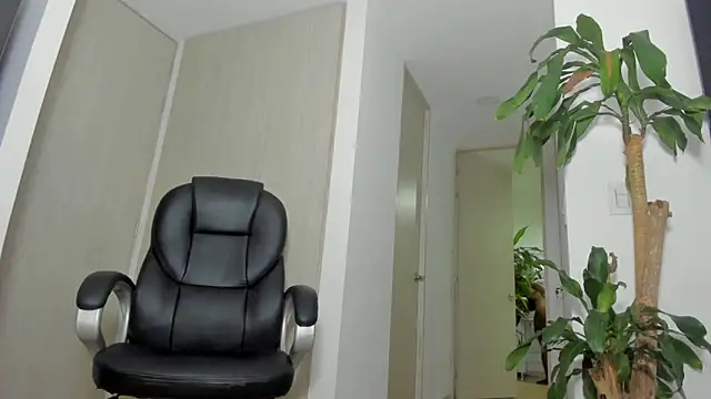 charlotte tiller online show from 3, 11, 2025