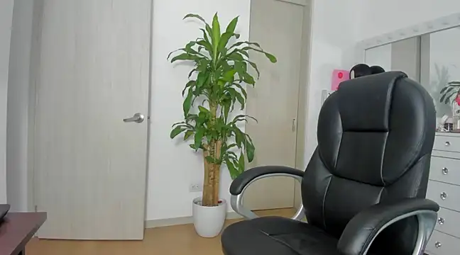 charlotte tiller online show from 18, 1, 2025