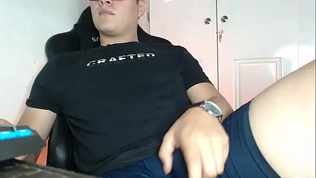 Plug Control online show from 18, 9, 2025