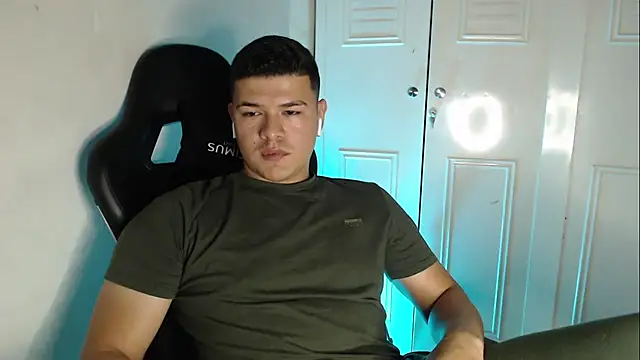 Plug Control online show from 25, 9, 2025