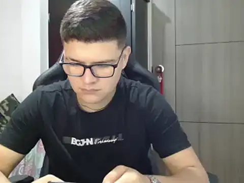 Plug Control online show from 6, 3, 2025