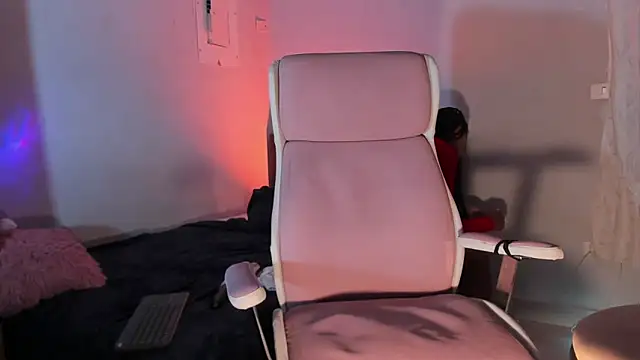 Carolinarossees online show from 26, 2, 2025