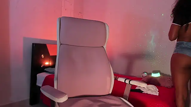 Carolinarossees online show from 20, 3, 2025