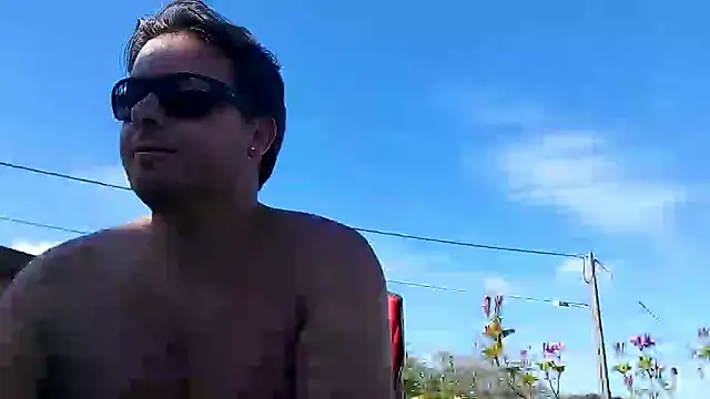 Snapshot of Jose_HotLatino chatting on 9, 6, 2026 Jose HotLatino online show from 9, 6, 2026