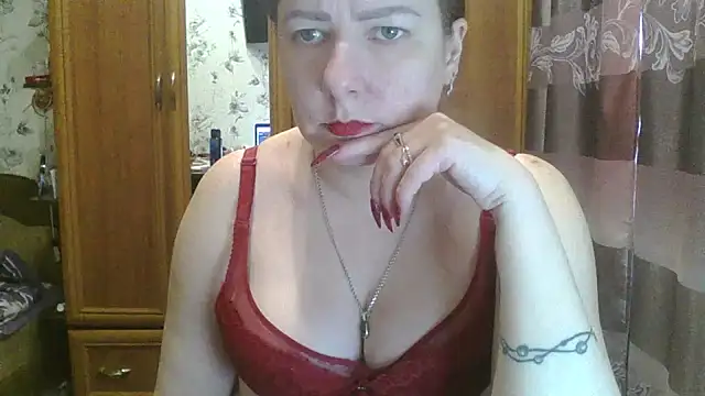 SophieNightAh online show from 6, 2, 2025